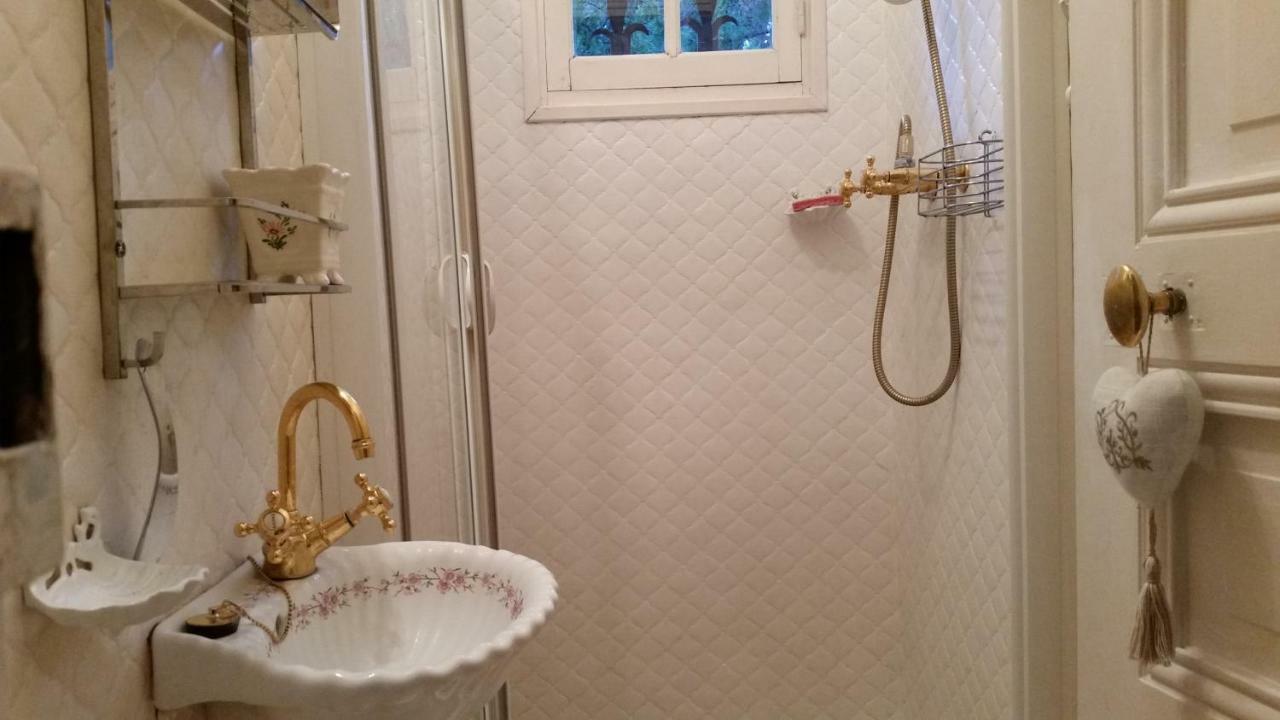 Bed and Breakfast La Douce Heure Mougins Exterior foto